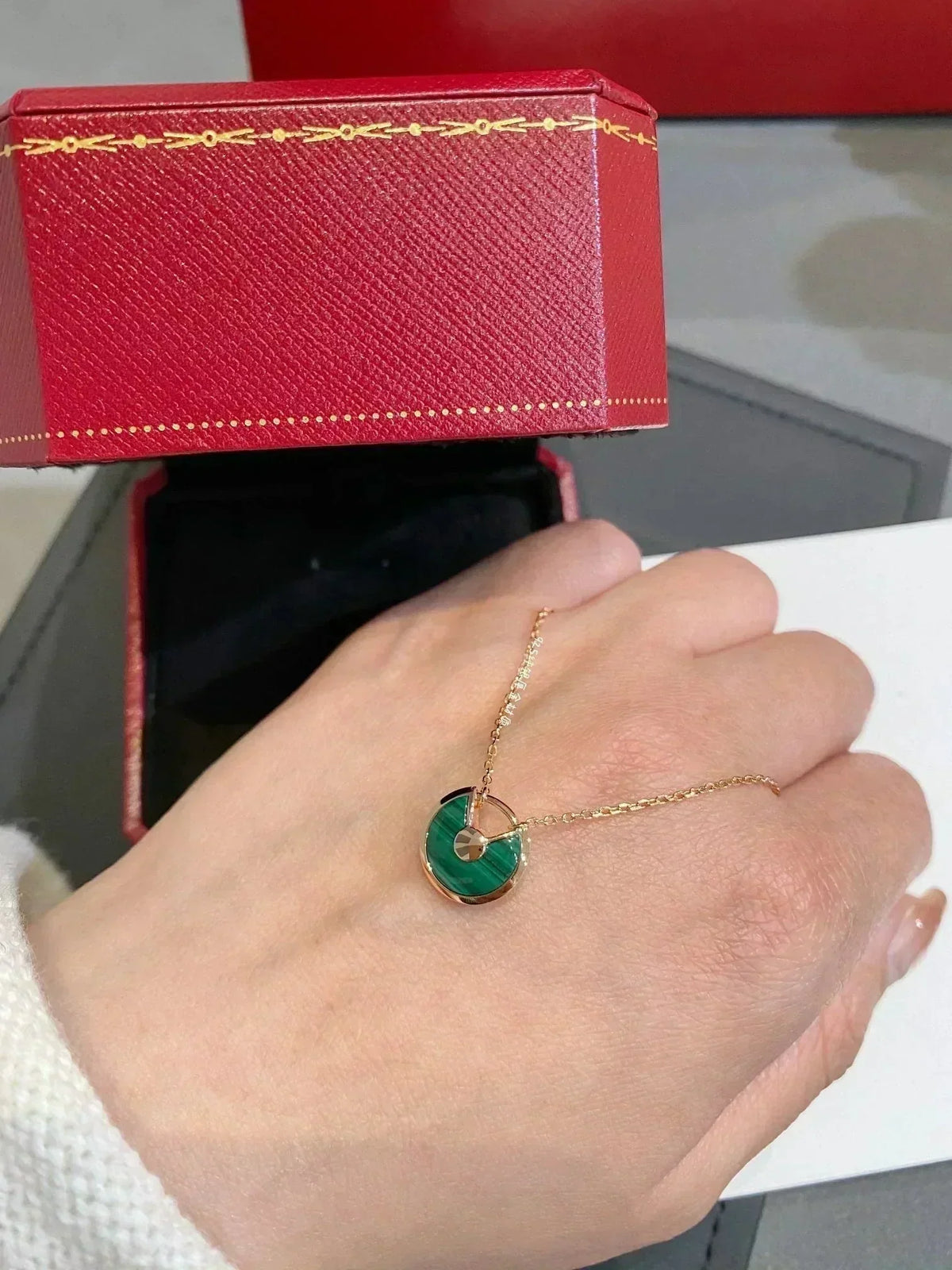 ¡®AuraJewelry¡¯AMULETTE ROSE GOLD MALACHITE NECKLACE