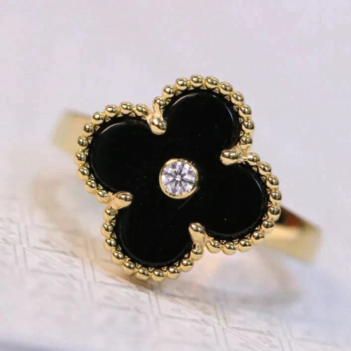 ¡®AuraJewelry¡¯CLOVER ONYX RING GOLD DIAMOND