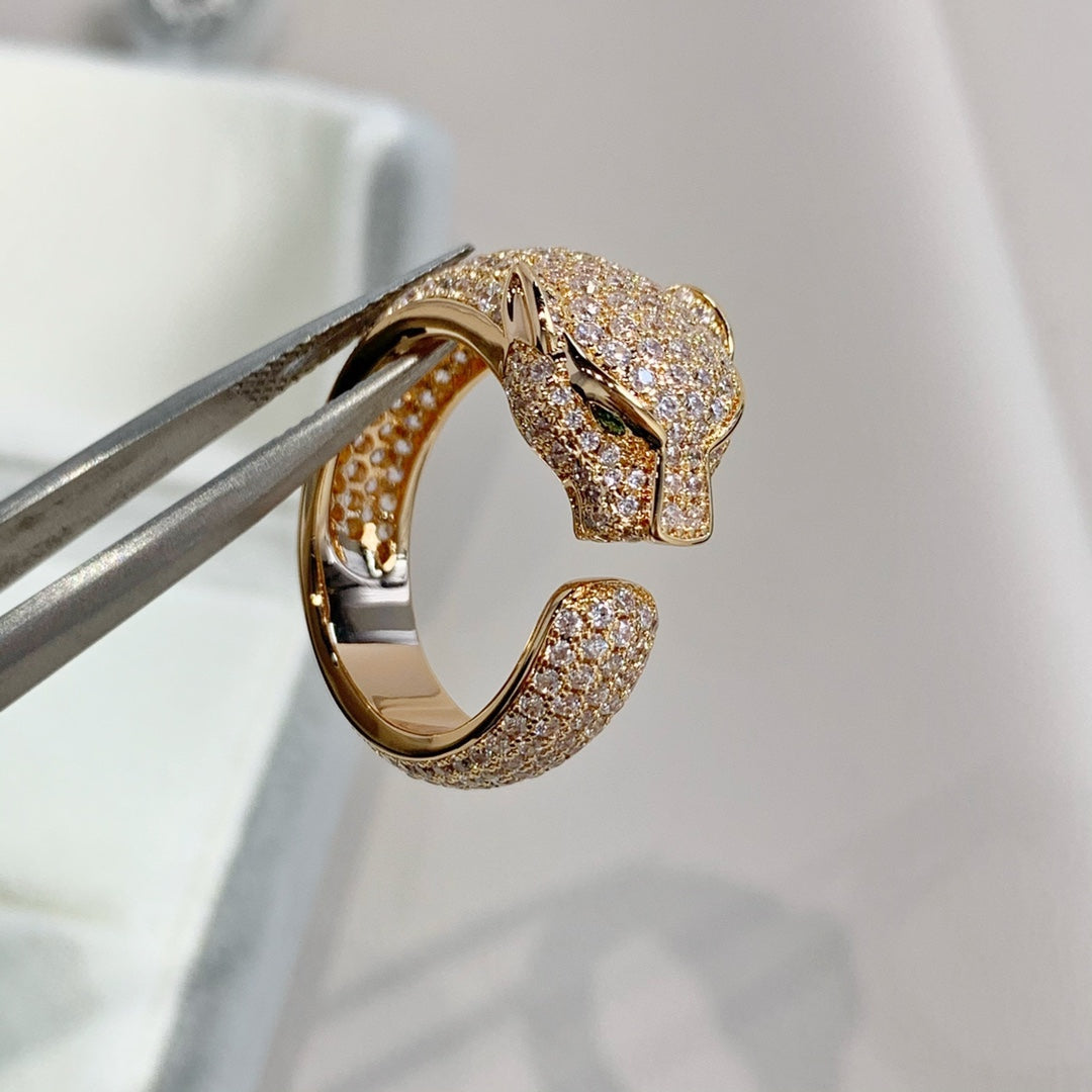 ¡®AuraJewelry¡¯PANTHERE PINK GOLD DIAMOND RING