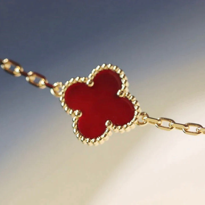 ¡®AuraJewelry¡¯CLOVER 20 MOTIFS CARNELIAN NECKLACE