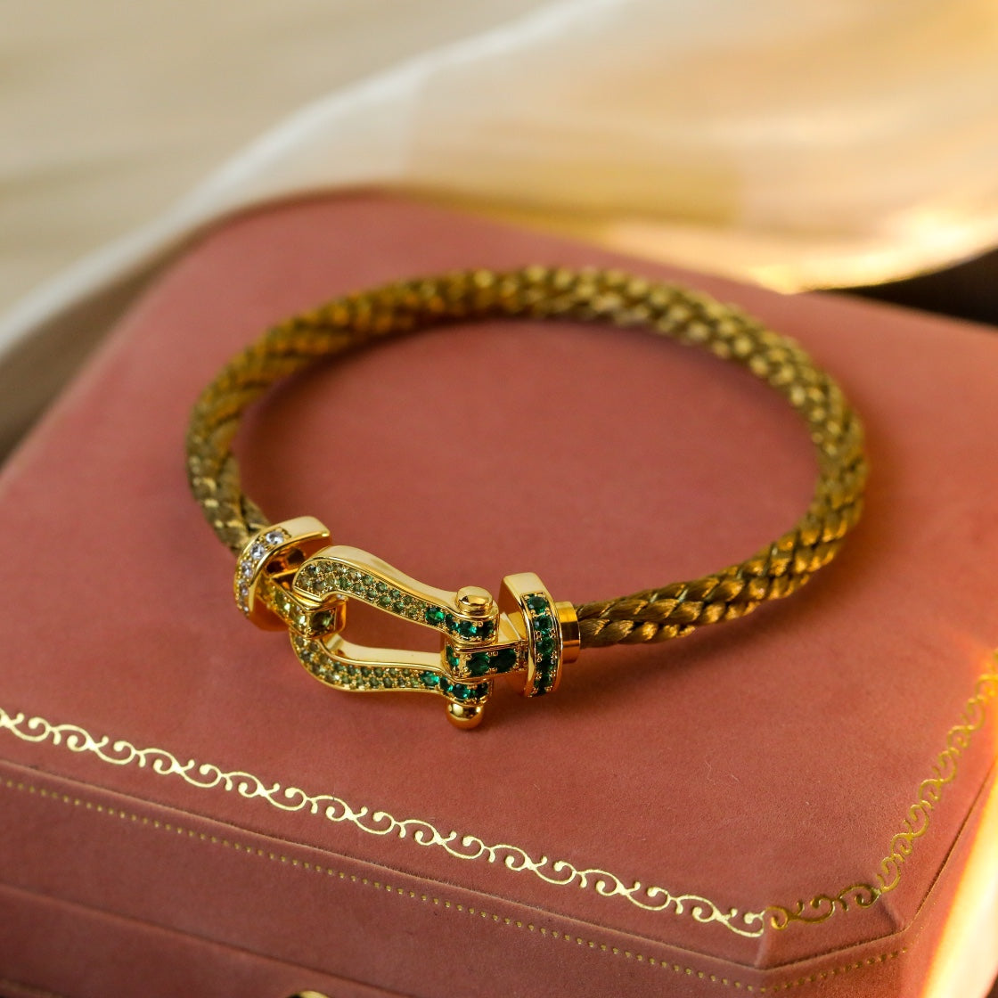 ¡®AuraJewelry¡¯FORCE 10 GOLD GREEN DIAMOND PAVED