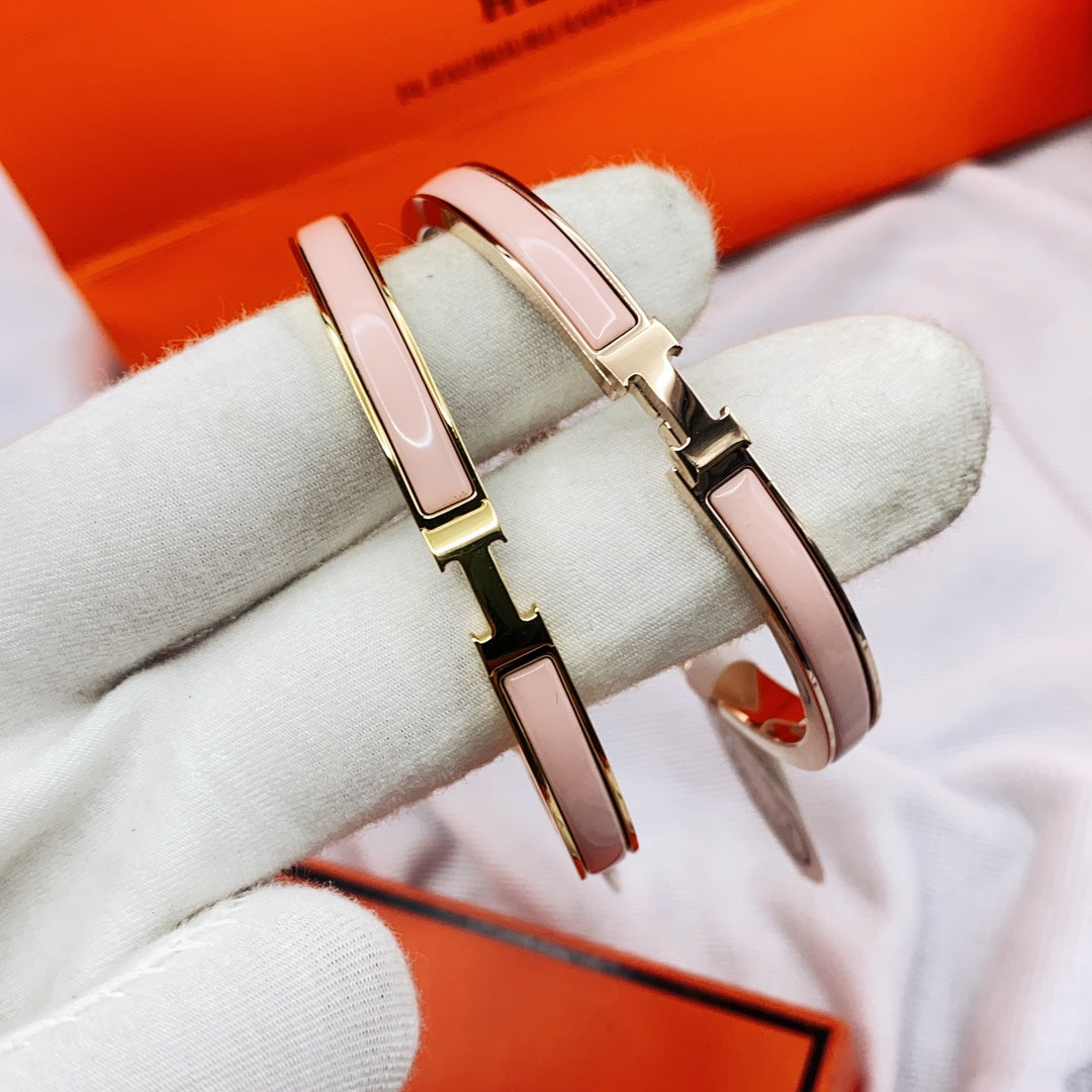¡®AuraJewelry¡¯CLASSIC HM CLIC PINK 8MM ENAMEL BRACELET