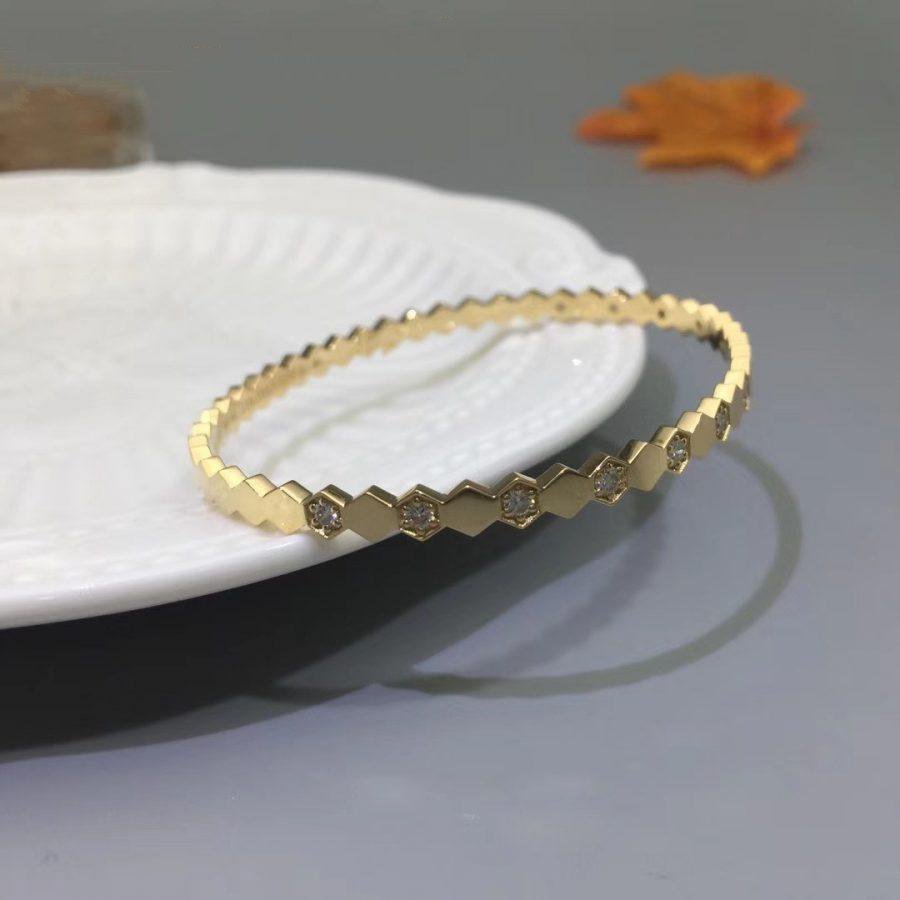 ¡®AuraJewelry¡¯BEE LOVE GOLD DIAMOND BRACELET