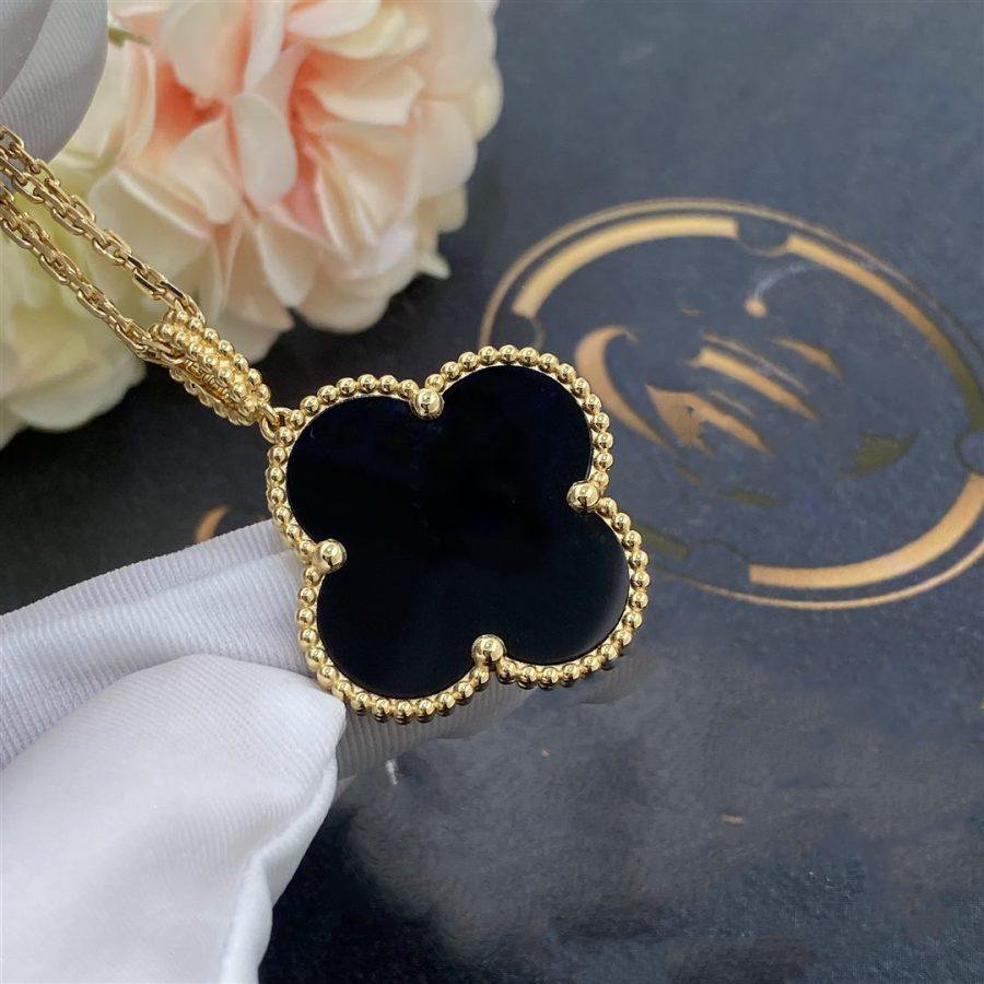 ¡®AuraJewelry¡¯CLOVER 25MM GOLD ONYX BIG CLOVER NECKLACE