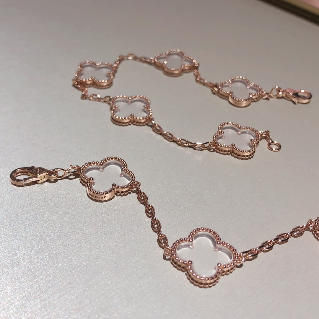 [AuraJewelry]New CLOVER 5 MOTIF ROCK CRYSTAL BRACELET