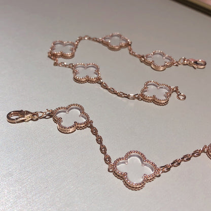 [AuraJewelry]New CLOVER 5 MOTIF ROCK CRYSTAL BRACELET