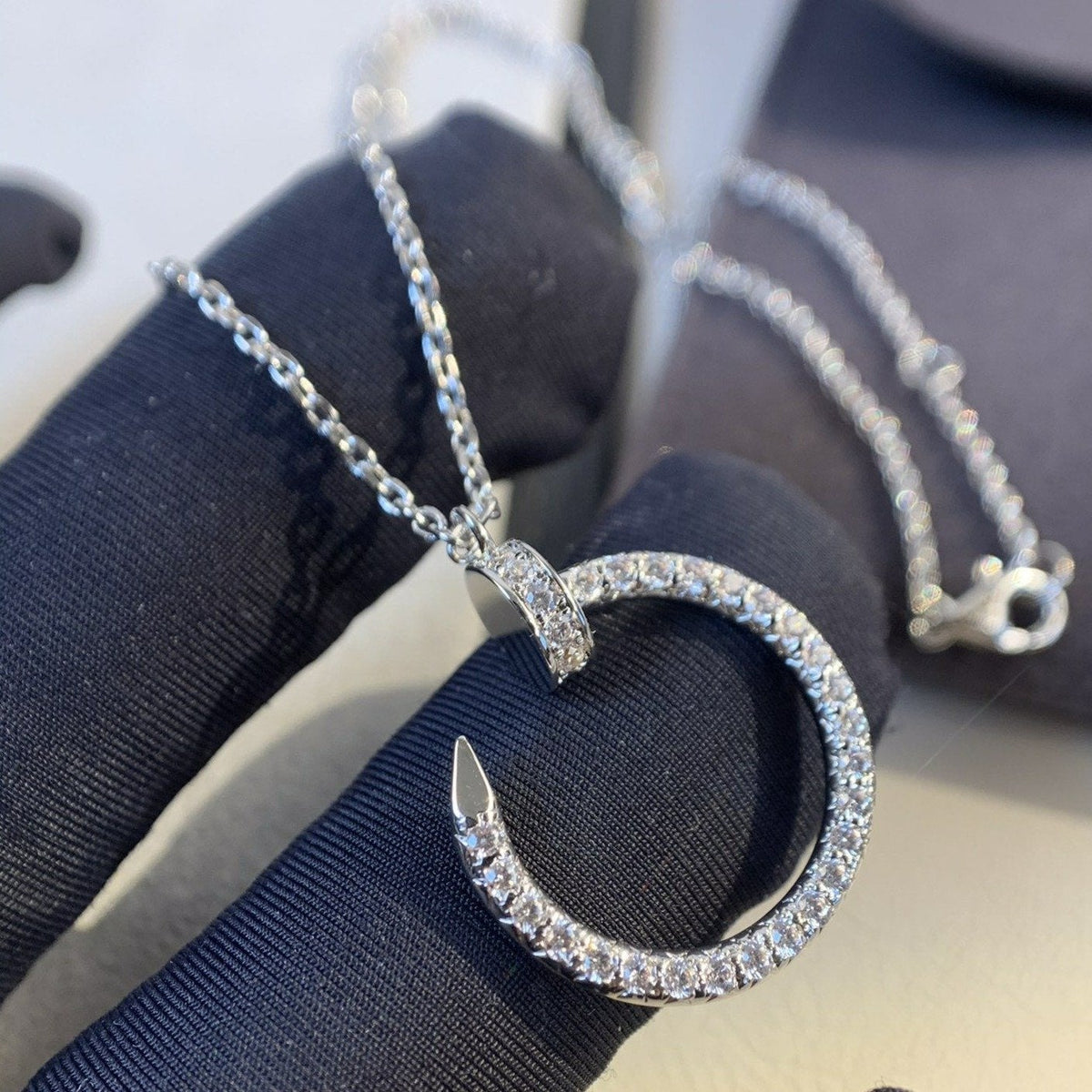 ¡®AuraJewelry¡¯JUSTE NECKLACE SILVER DIAMONDS