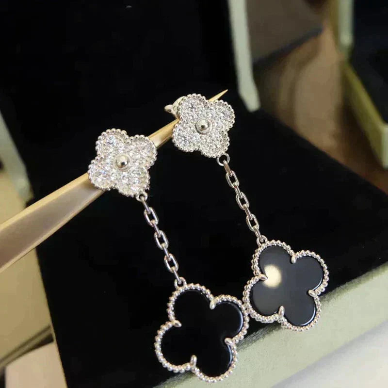 ¡®AuraJewelry¡¯CLOVER 2 MOTIFS  DIAMOND ONYX EARRINGS SILVER