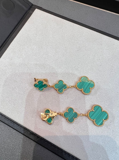 ¡®AuraJewelry¡¯CLOVER MALACHITE 3 MOTIFS GOLD