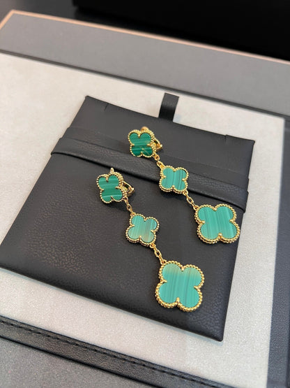 ¡®AuraJewelry¡¯CLOVER MALACHITE 3 MOTIFS GOLD