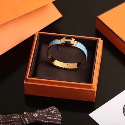 ¡®AuraJewelry¡¯H CLOUD BLUE BRACELET GOLD DIAMOND