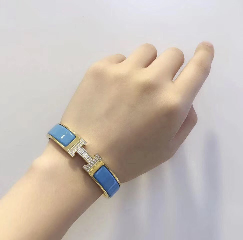 ¡®AuraJewelry¡¯H CLOUD BLUE BRACELET GOLD DIAMOND