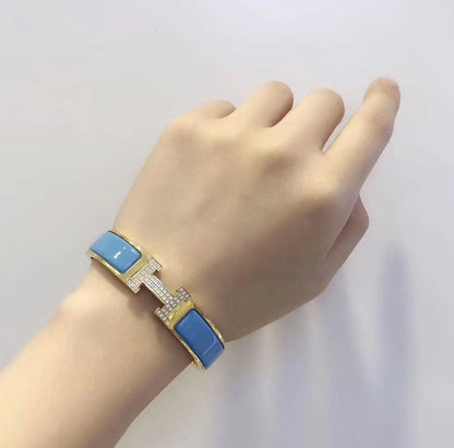 ¡®AuraJewelry¡¯H CLOUD BLUE BRACELET GOLD DIAMOND