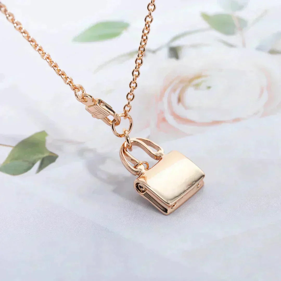 ¡®AuraJewelry¡¯AMULETTE PEDANT ROSE GOLD NECKLACE