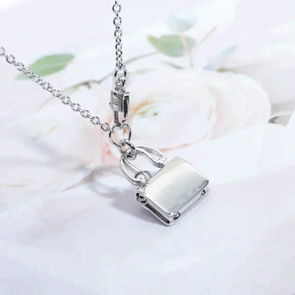 ¡®AuraJewelry¡¯AMULETTE PEDANT SILVER NECKLACE