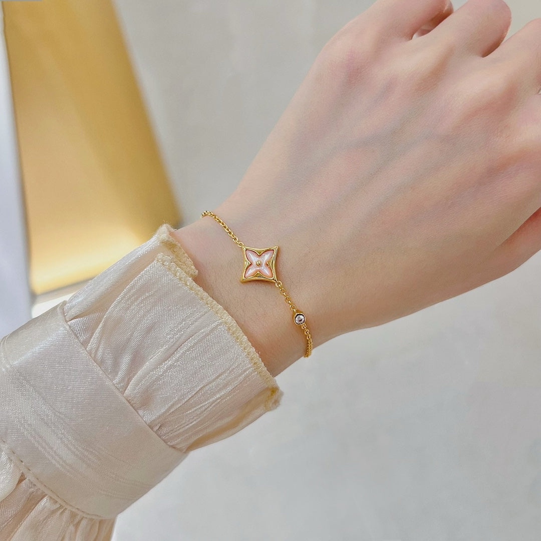 ¡®AuraJewelry¡¯STAR 1 DIAMOND PINK GOLD BRACELET