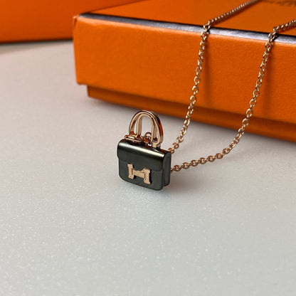 ¡®AuraJewelry¡¯CONSTANCE BLACK PEDANT PINK GOLD NECKLACE
