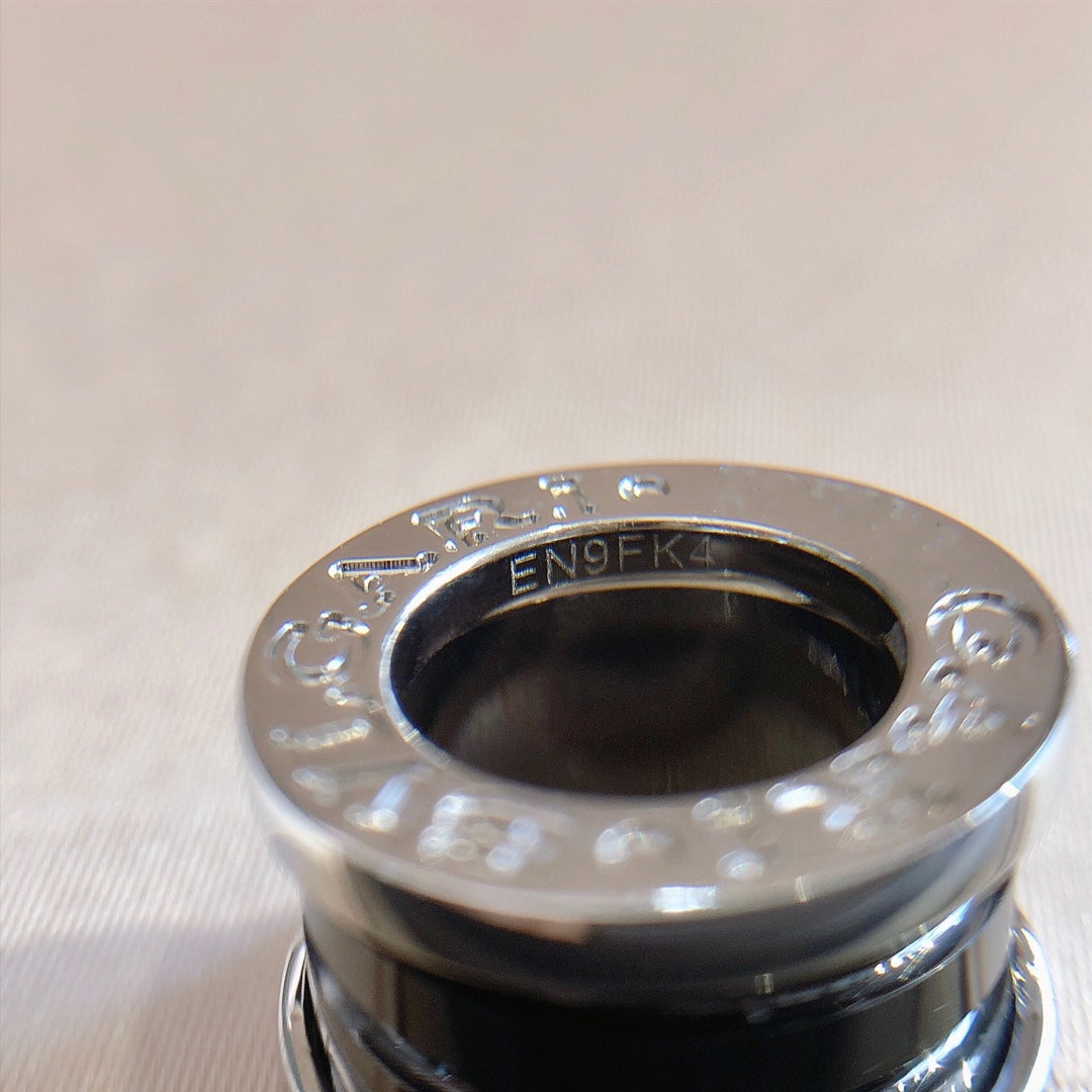 [AuraJewelry]ZERO 1 BLACK CERAMIC SILVER NECKLACE