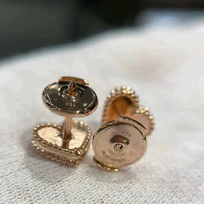 ¡®AuraJewelry¡¯HEART CARNELIAN STUD EARRINGS