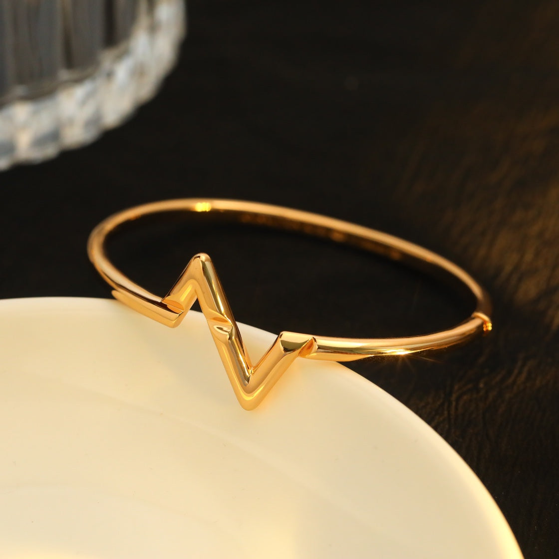 ¡®AuraJewelry¡¯VOLTE UPSITE DOWN BRACELET