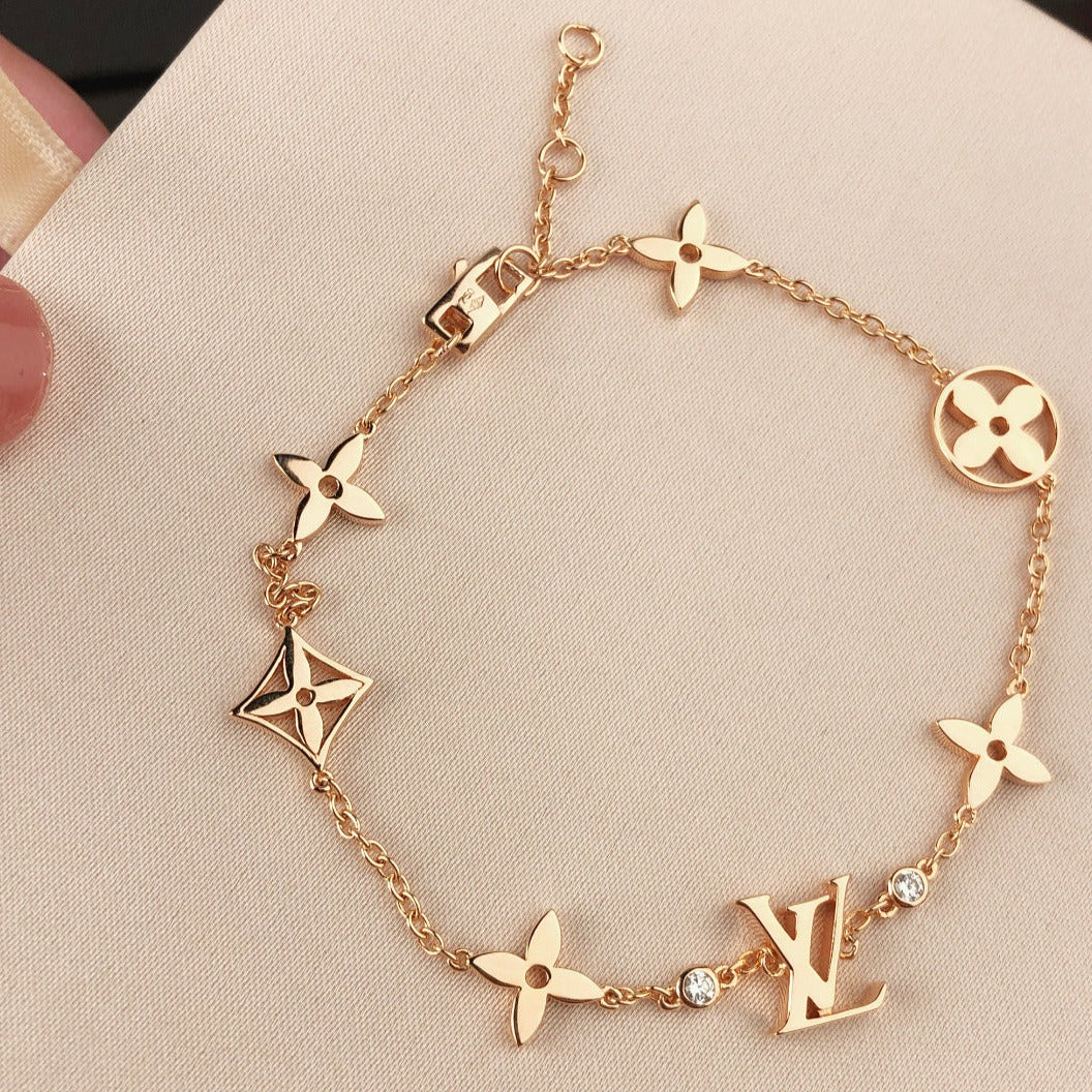 ¡®AuraJewelry¡¯STAR AND SUN 7 MOTIFS GOLD BRACELET
