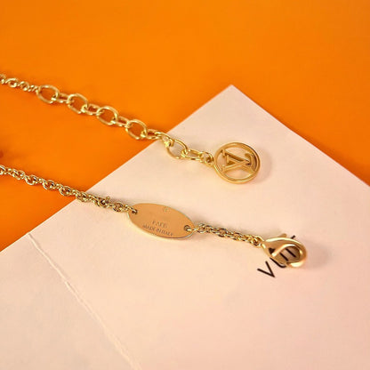 ¡®AuraJewelry¡¯LOGO STAR MOTIF GOLD BRACELET