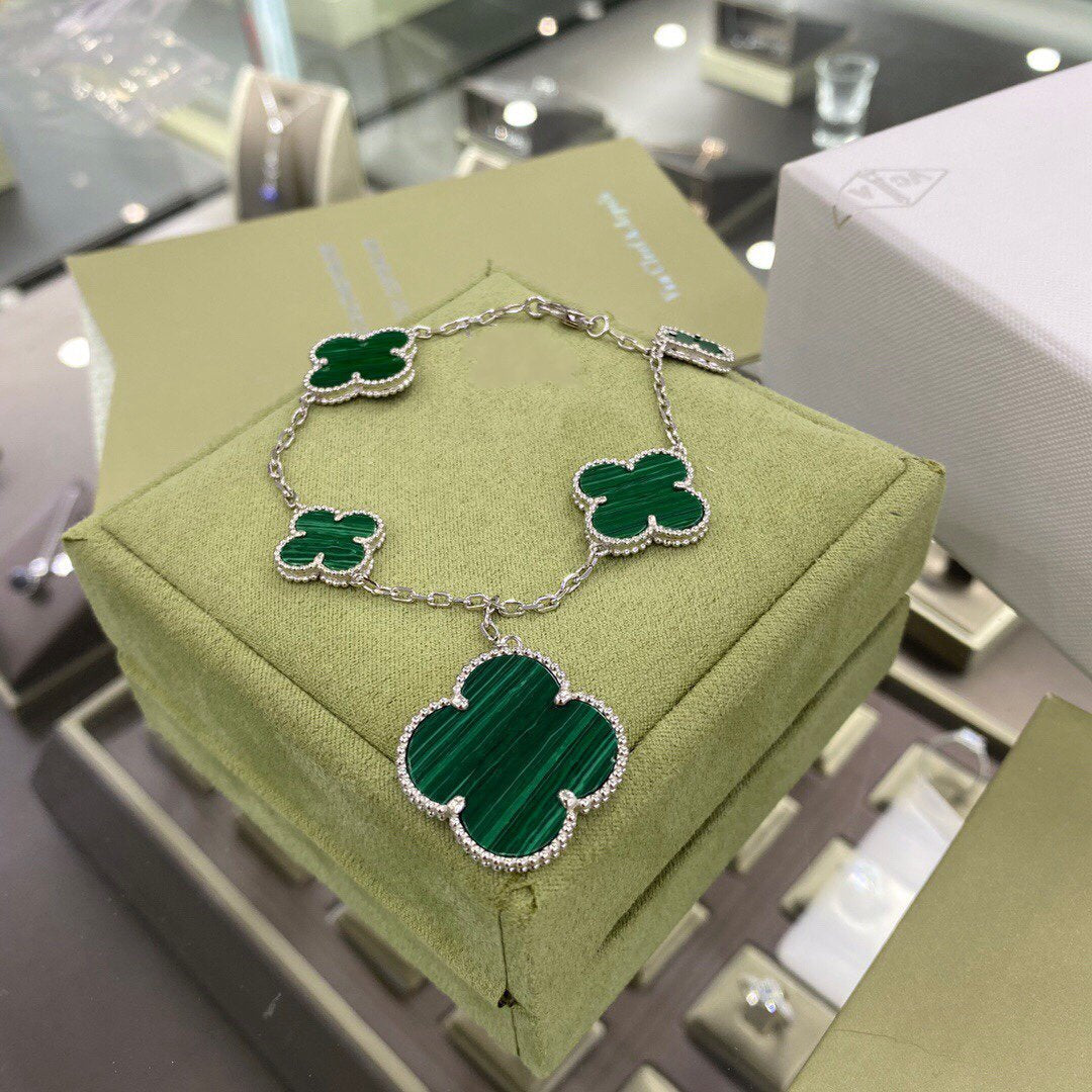 ¡®AuraJewelry¡¯CLOVER 5 MOTIFS SIVLER MALACHITE BRACELET