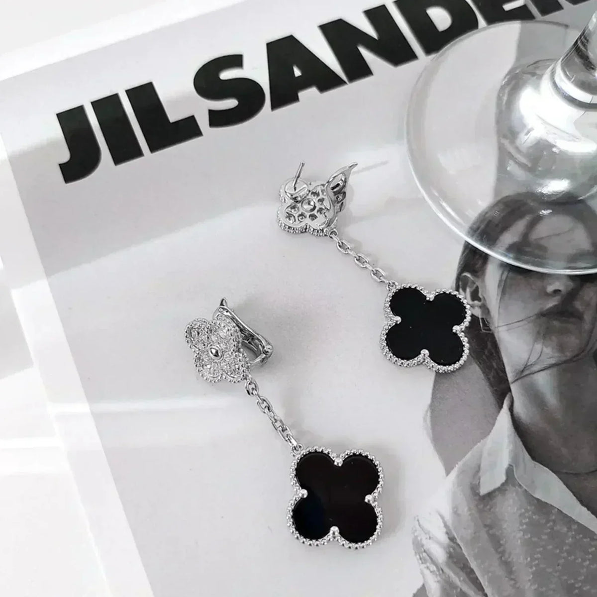 ¡®AuraJewelry¡¯CLOVER 2 MOTIFS  DIAMOND ONYX EARRINGS SILVER