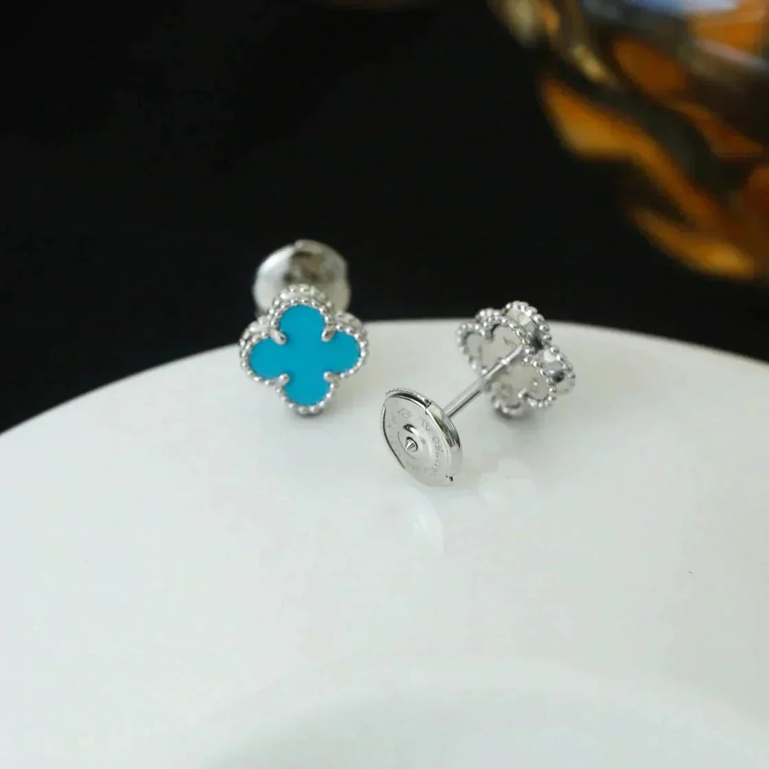 ¡®AuraJewelry¡¯CLOVER MINI 9.5MM ONYX STUD EARRINGS SILVER