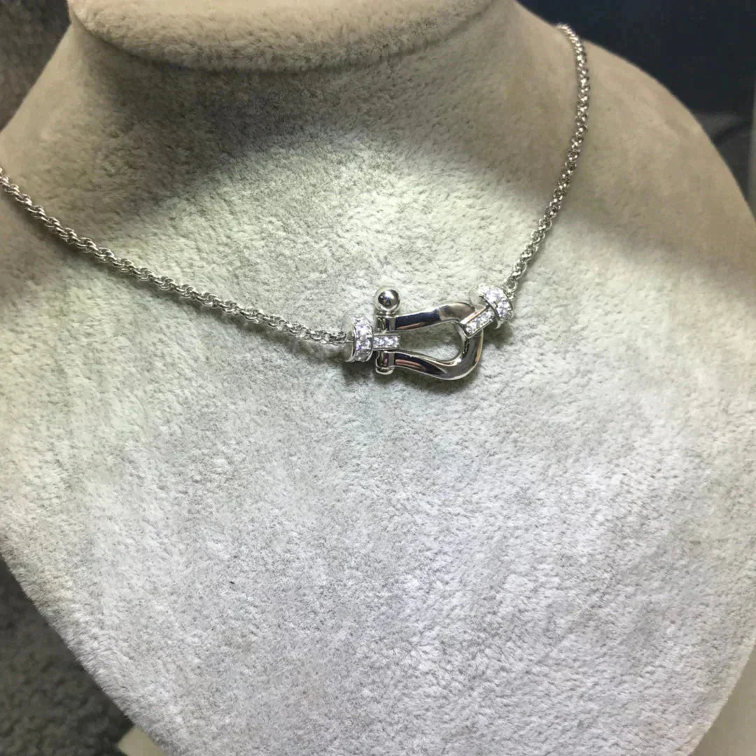¡®AuraJewelry¡¯FORCE 10 DIAMOND NECKLACE
