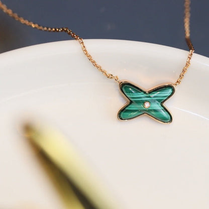 ¡®AuraJewelry¡¯JEUX MALACHITE 1 DIAMOND PINK GOLD NECKLACE