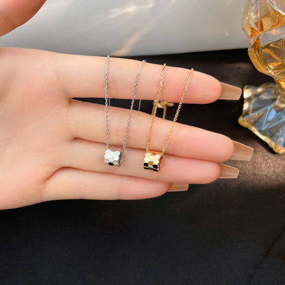 ¡®AuraJewelry¡¯BEE MINI NECKLACE