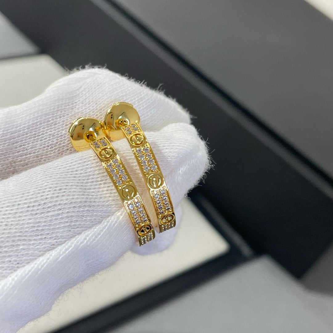¡®AuraJewelry¡¯LOVE DIAMOND GOLD HOOP EARRINGS