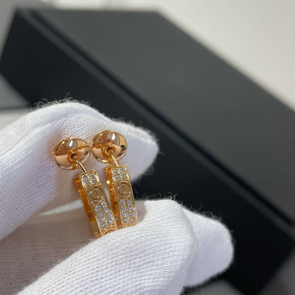 ¡®AuraJewelry¡¯LOVE DIAMOND PINK GOLD HOOP EARRINGS