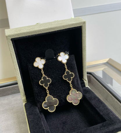 ¡®AuraJewelry¡¯CLOVER 3 MOTIF MOP ONYX DARK MOP PINK GOLD EARRINGS