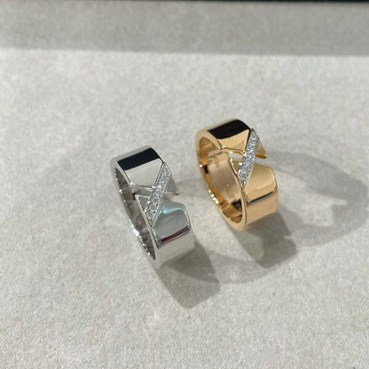 ¡®AuraJewelry¡¯LIENS EVIDENCE DIAOMOND RING