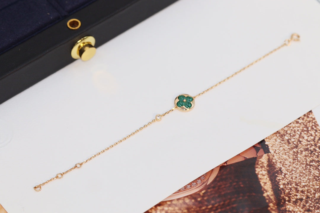 ¡®AuraJewelry¡¯STAR AND SUN 4 MOTIF PINK GOLD MALACHITE BRACELET
