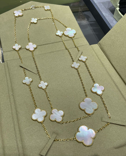¡®AuraJewelry¡¯CLOVER 16 MOTIF WHITE MOP GOLD NECKLACE