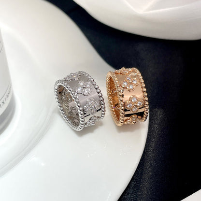 ¡®AuraJewelry¡¯PERLEE DIAMOND LARGE RING
