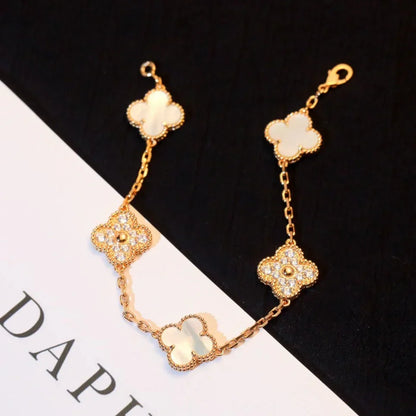 [AuraJewelry]New CLOVER WHITE PEARL MOP 5 MOTIF BRACELET COLLECTION