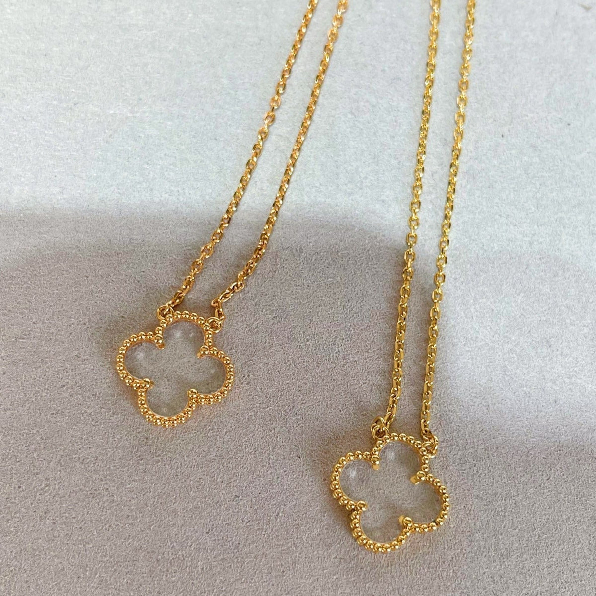 ¡®AuraJewelry¡¯CLOVER ROCK CRYSTAL ROSE GOLD NECKLACE