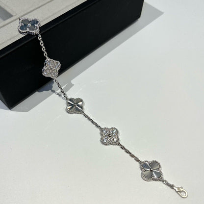 [AuraJewelry]New  CLOVER 5 MOTIF LASER BRACELET COLLECTION