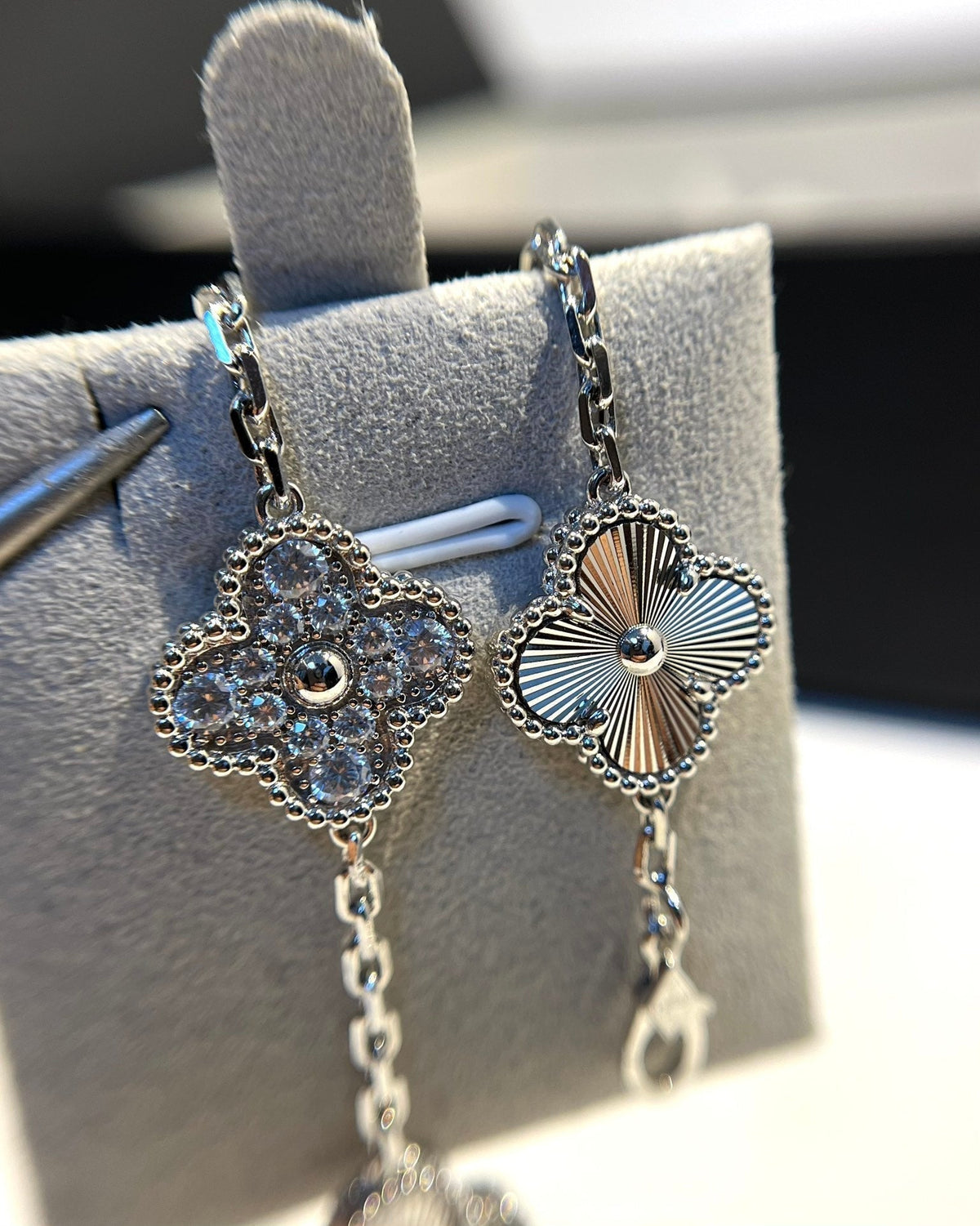 [AuraJewelry]New  CLOVER 5 MOTIF LASER BRACELET COLLECTION