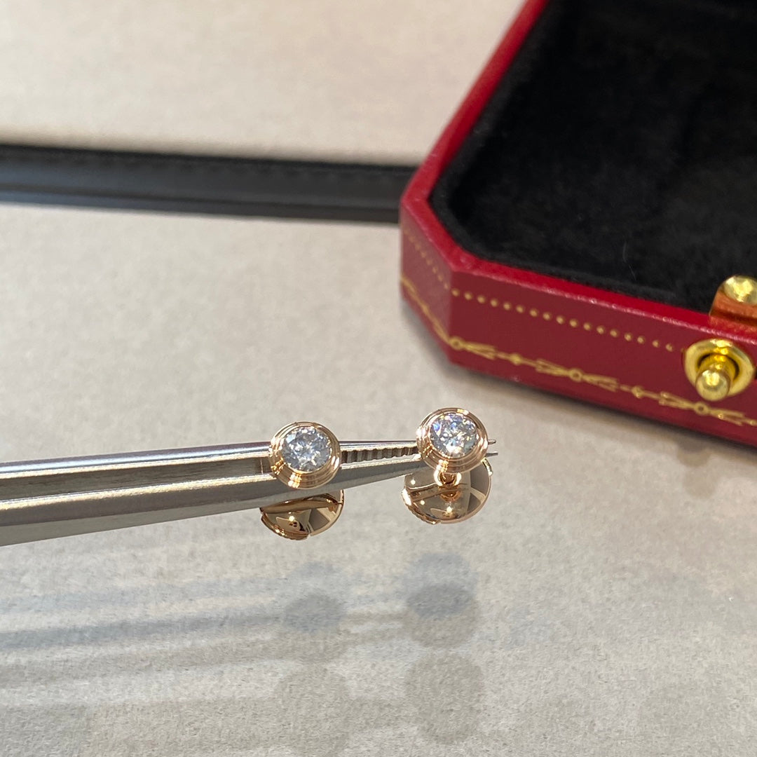 ¡®AuraJewelry¡¯DAMOUR DIAMOND EARRINGS