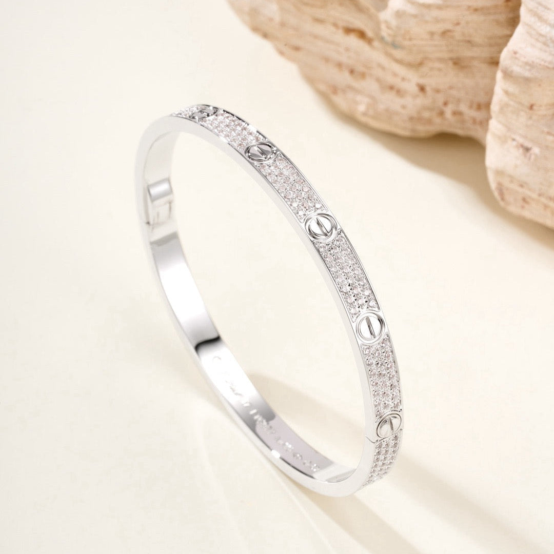 ¡®AuraJewelry¡¯LOVE BRACELET 4.8MM DIAMOND-PAVED