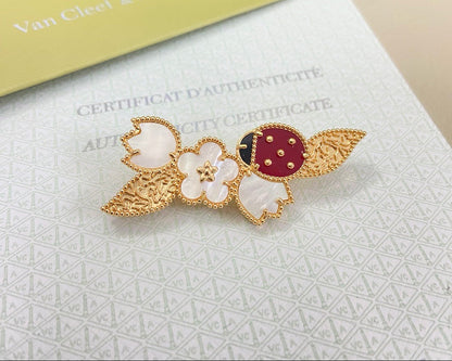 [AuraJewelry] Petal Leaf Ladybug Brooch
