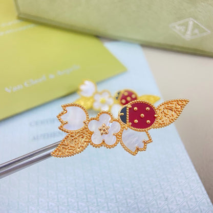 [AuraJewelry] Petal Leaf Ladybug Brooch