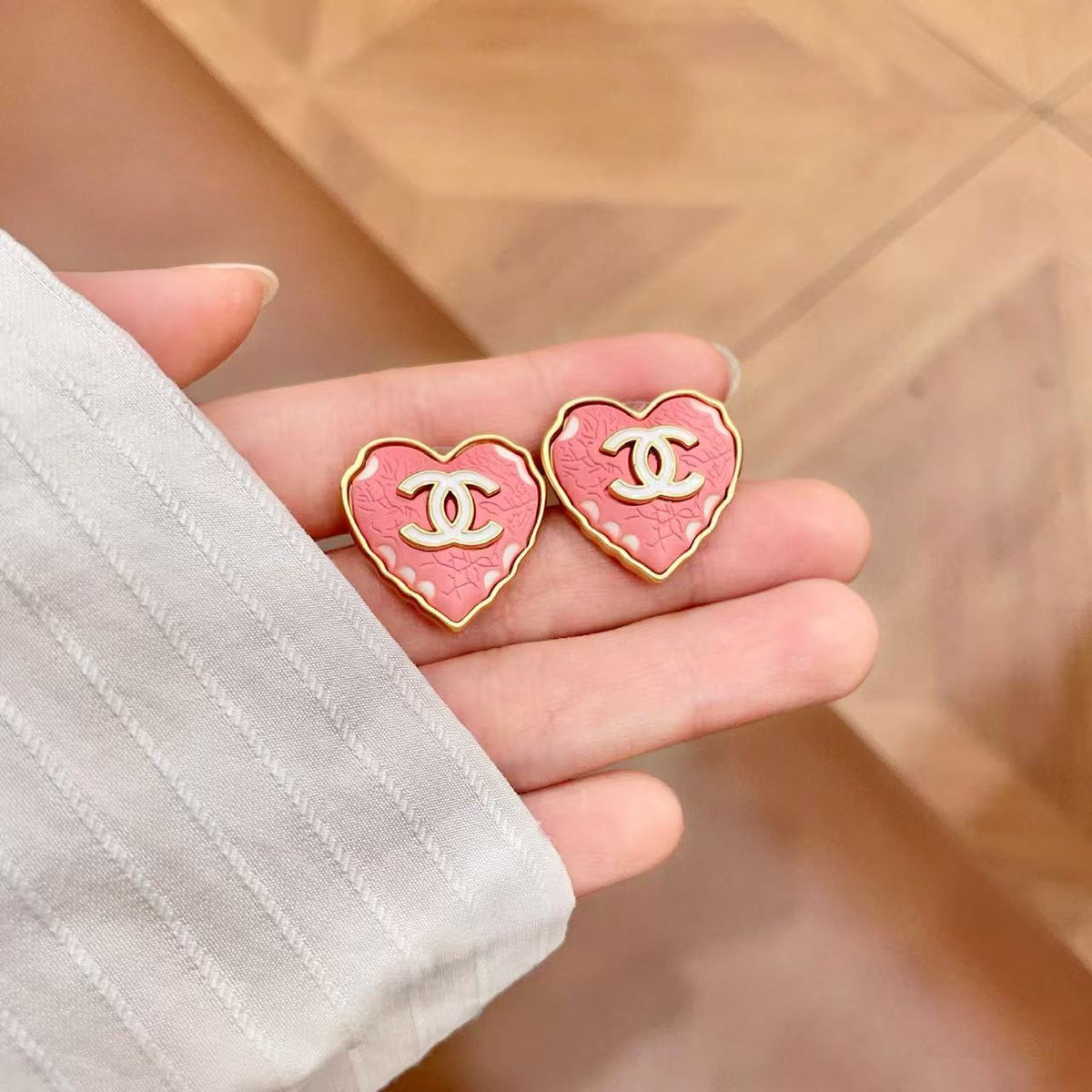 [AuraJewelry] Heart-shaped Necklace & Earring Set