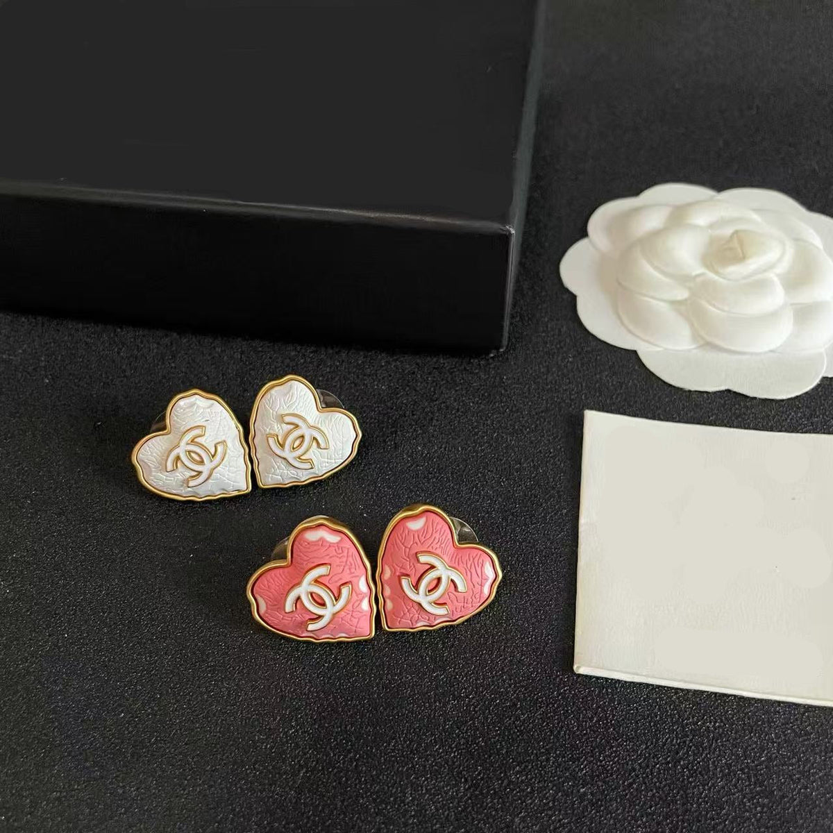 [AuraJewelry] Heart-shaped Necklace & Earring Set