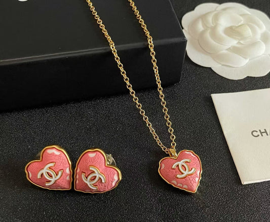 [AuraJewelry] Heart-shaped Necklace & Earring Set